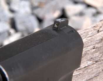 The front sight of the sample pistol was a tritium single dot unit.