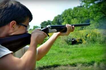 Sean Yackley shooting a Stoeger Coach Gun Supreme.