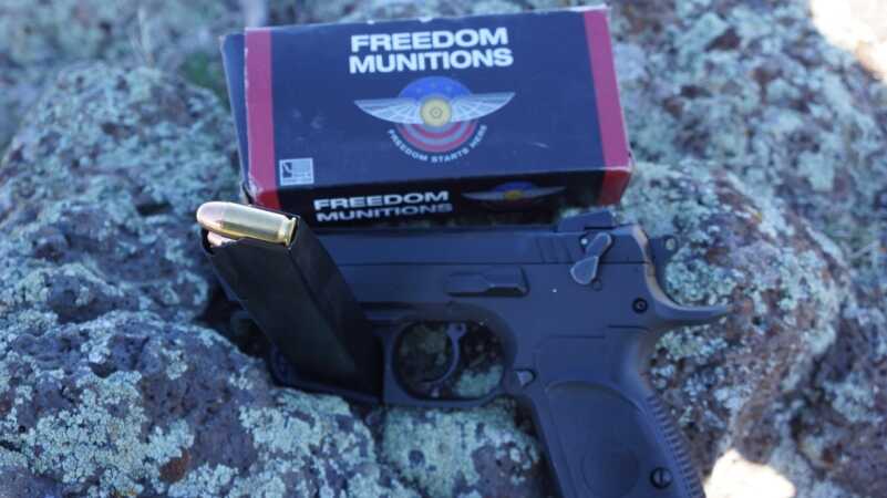 A Desert Eagle for CCW? Full Hands On Review.