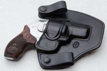 A Sniper Snubbie? The 50-Yard Accurate Kimber K6s DCR .357 Mag. - Full Review.