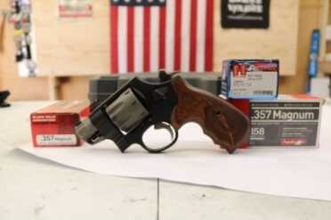 A Hi-Cap, Magnum Snubbie? The S&W Performance Center 327