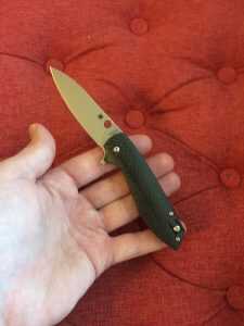 A Nice Option for Summer Carry: Spyderco Positron - Knife Review A Nice Option for Summer Carry: Spyderco Positron - Knife Review
