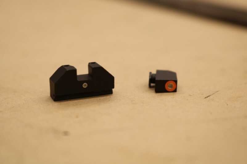 Sight Swap! Put XS F8 Tritium Night Sights on Your Glock