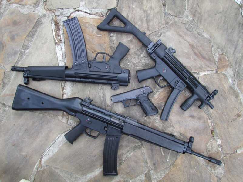 Czech vz52 Pistol - The Sort-Of MP5 Roller-Locked Handgun Czech vz52 Pistol - The Sort-Of MP5 Roller-Locked Handgun