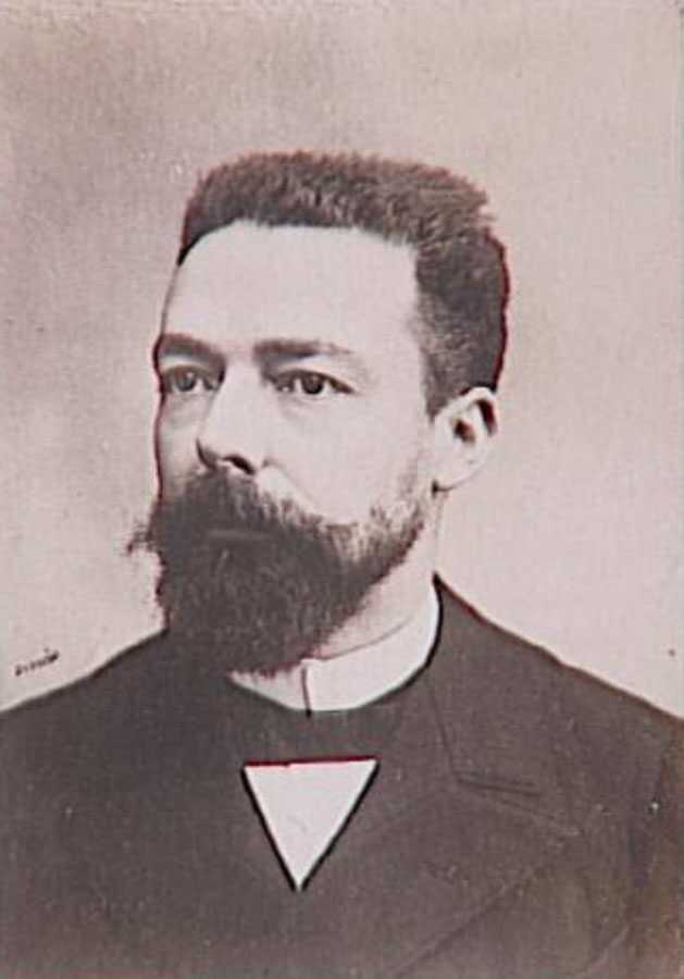 The Browning M1910 and the Assassination of Paul Doumer