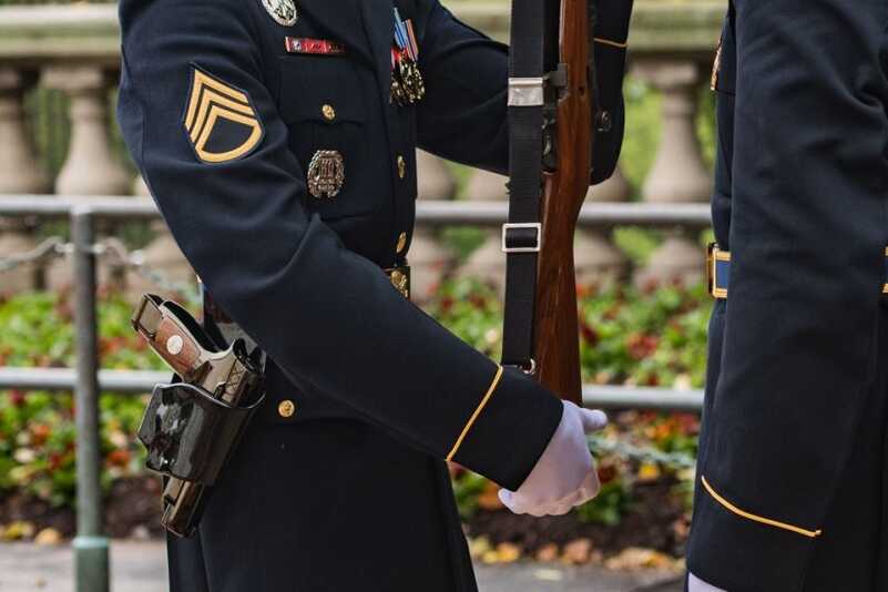 3rd U.S. Infantry Regiment Dons SIG M17 Sentinel Pistols 3rd U.S. Infantry Regiment Dons SIG M17 Sentinel Pistols