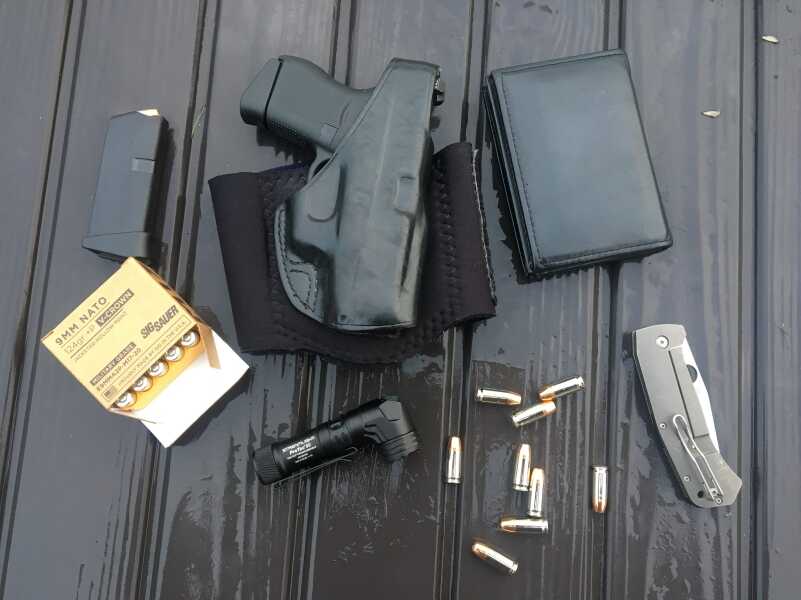 Six Reasons I'm Sticking with the Glock 43 (Over the Glock 43X) Six Reasons I'm Sticking with the Glock 43 (Over the Glock 43X)