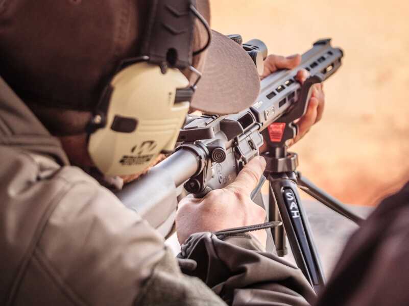 Missouri Bill Requires All Residents to Own an AR-15