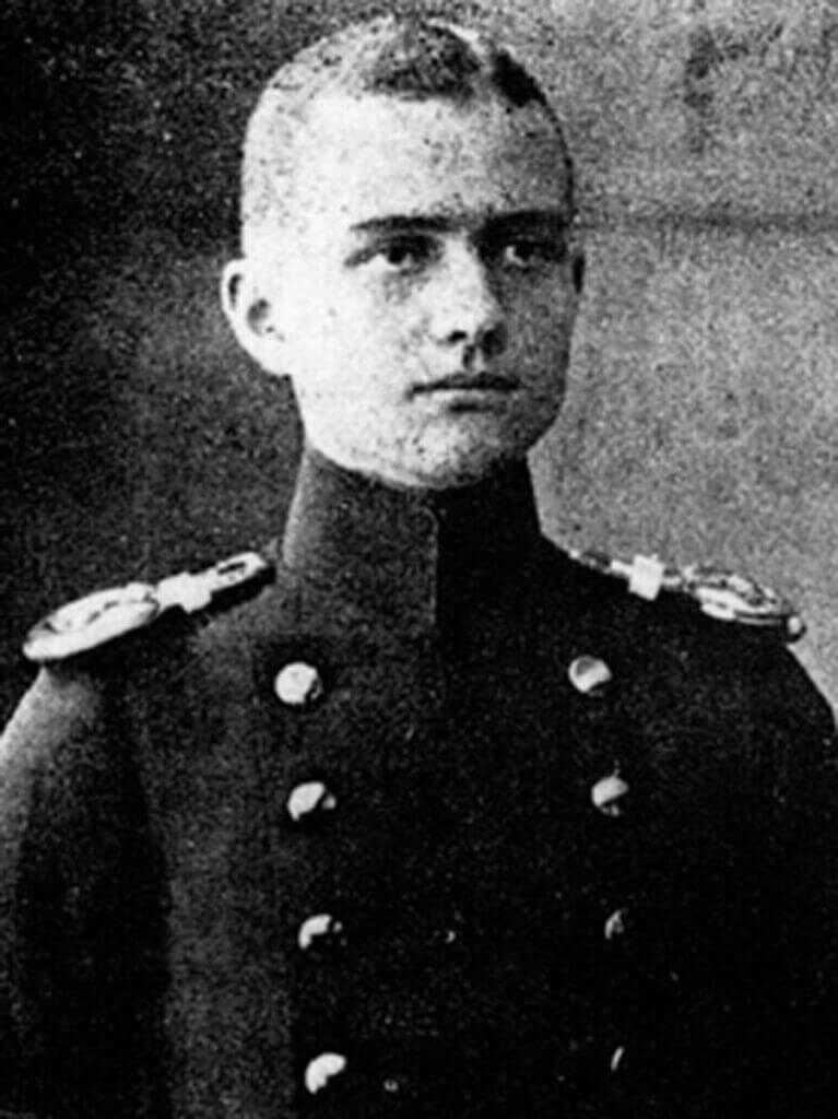 The Death of a Legend: Baron Manfred von Richthofen & the Vickers that may have killed him.