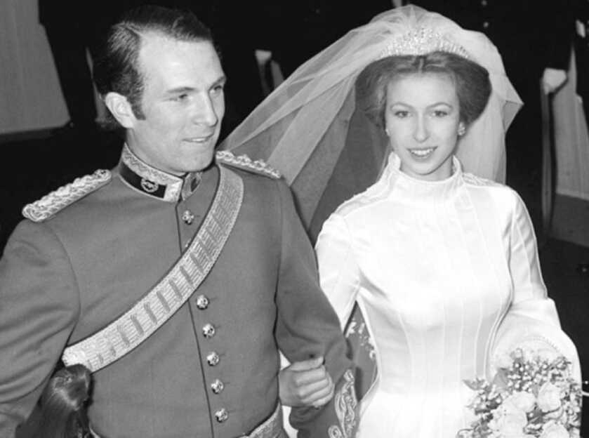 The Boxer That Saved a Princess: “Not Bloody Likely!” The Boxer That Saved a Princess: “Not Bloody Likely!”