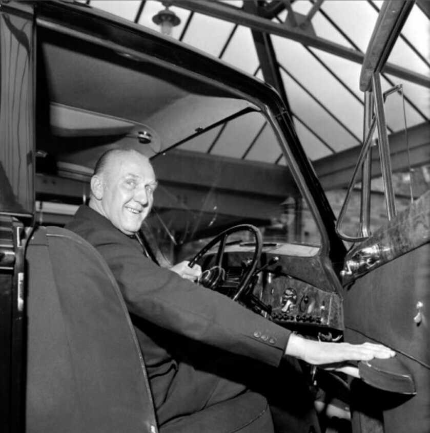 The Boxer That Saved a Princess: “Not Bloody Likely!” The Boxer That Saved a Princess: “Not Bloody Likely!”