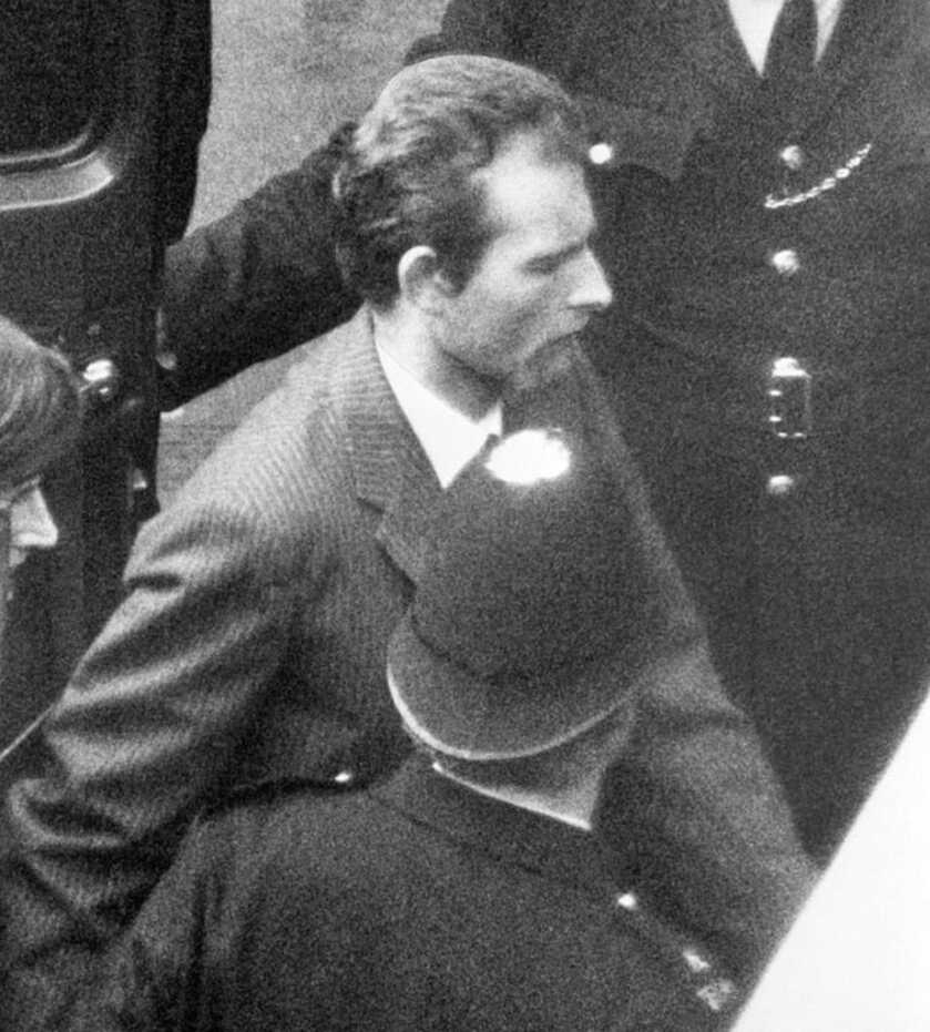 The Boxer That Saved a Princess: “Not Bloody Likely!” The Boxer That Saved a Princess: “Not Bloody Likely!”