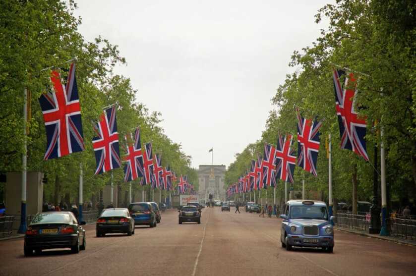 The Boxer That Saved a Princess: “Not Bloody Likely!” The Boxer That Saved a Princess: “Not Bloody Likely!”