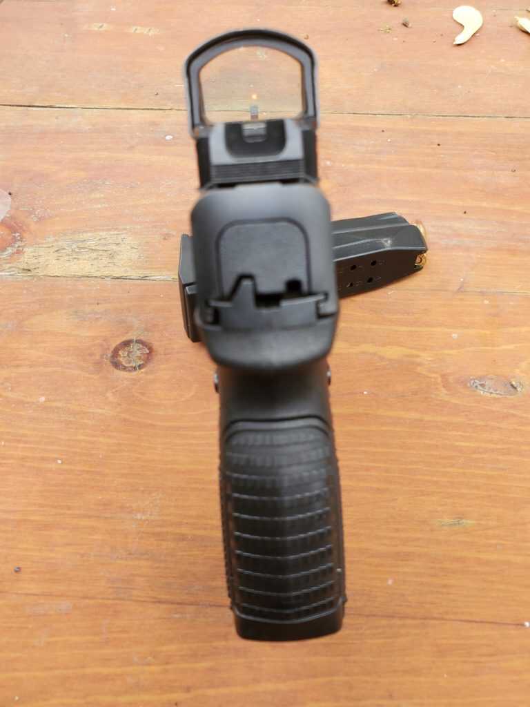 FN 509 MRD through the red dot