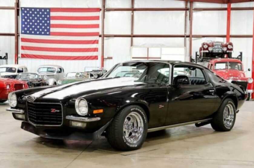 Two Criminals and The American 180 Submachine Gun: 1,200 RPM Rimfire Ripper