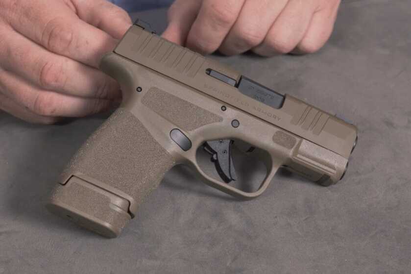 Springfield Hellcat SMSc and FDE Unboxed at the Gun Counter Springfield Hellcat SMSc and FDE Unboxed at the Gun Counter