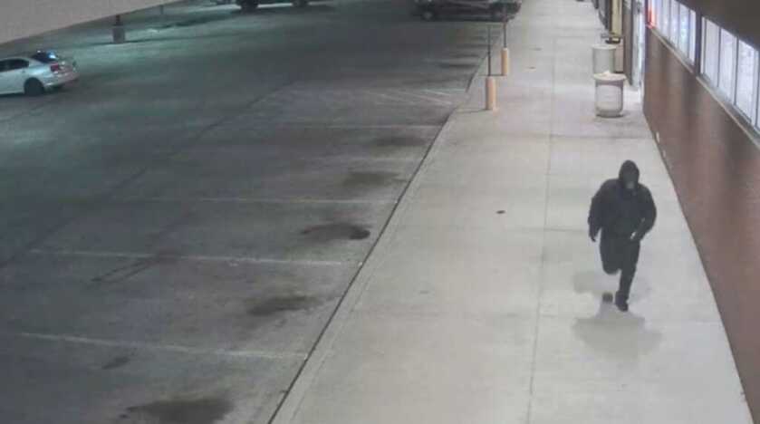 Dangerously Stupid: The Idiot with the Sawed-Off Shotgun Dangerously Stupid: The Idiot with the Sawed-Off Shotgun