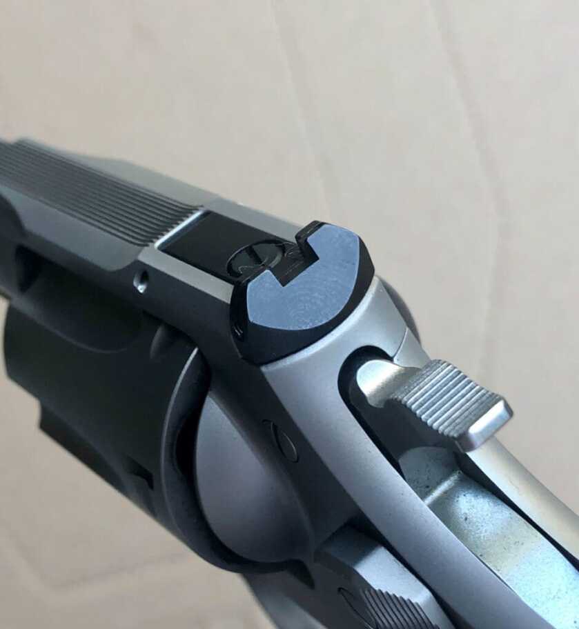 00 Revolver - Korth Mongoose Silver 00 Revolver - Korth Mongoose Silver