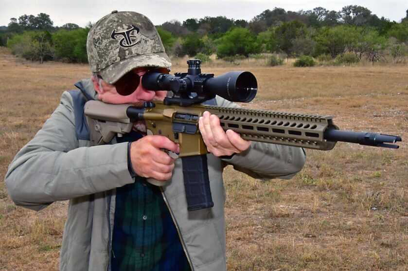 FN’s FDE Tactical Carbine Shoots as Good as it Looks FN’s FDE Tactical Carbine Shoots as Good as it Looks