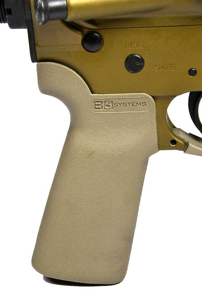 FN’s FDE Tactical Carbine Shoots as Good as it Looks FN’s FDE Tactical Carbine Shoots as Good as it Looks