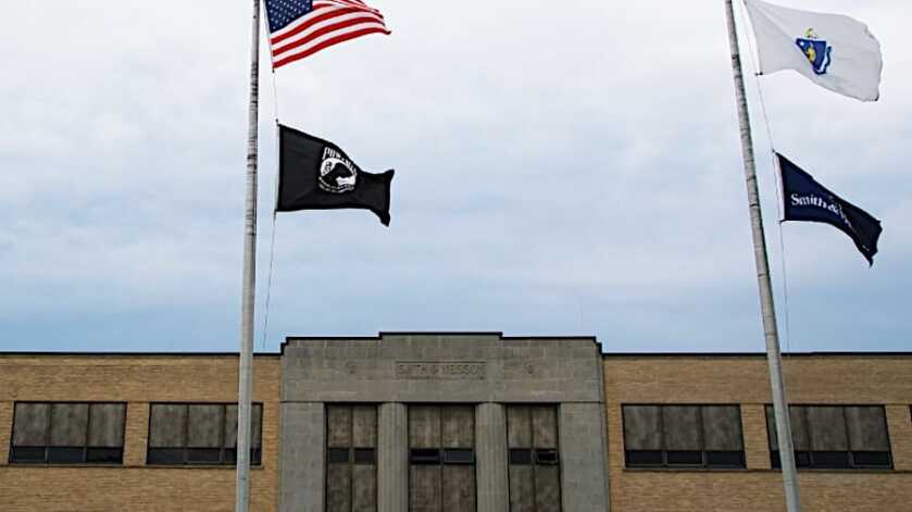 Smith & Wesson Sues New Jersey on Constitutional Grounds