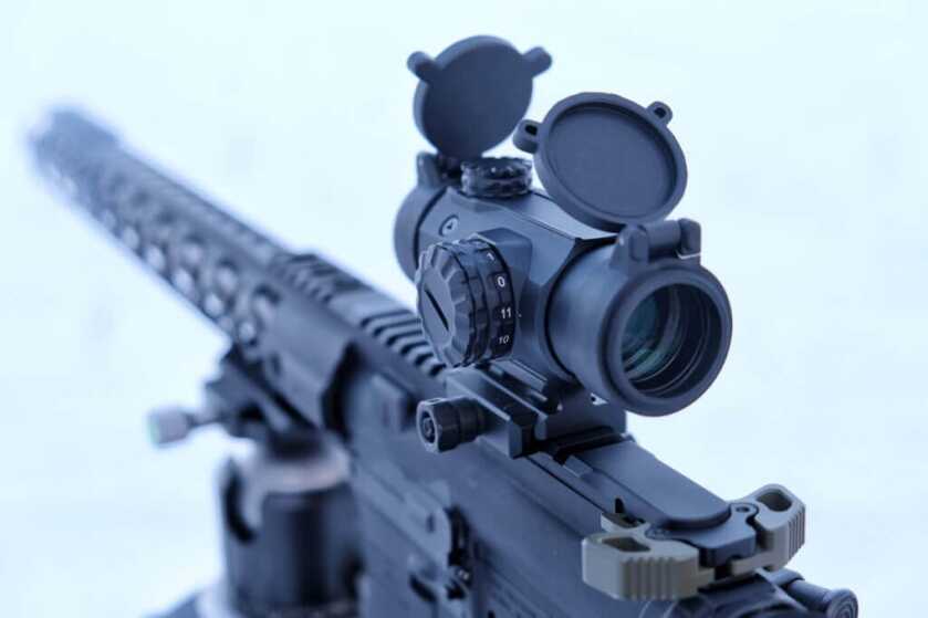 Primary Arms SLx 1x Compact Prism Scope: All the Positives of a Red Dot with None of the Negatives Primary Arms SLx 1x Compact Prism Scope: All the Positives of a Red Dot with None of the Negatives