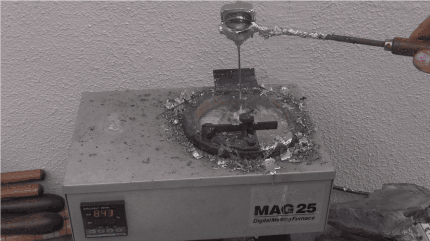 Casting Balls and Bullets for Black Powder Pistols