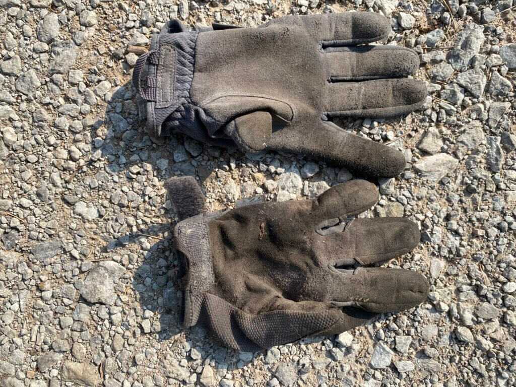 Gloves: All Summer Long