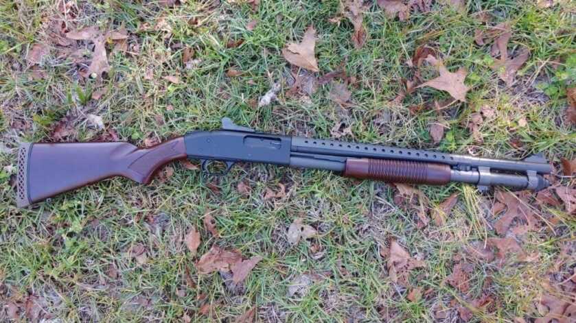 The Mossberg 590A1 Retrograde - Military Fight Shotgun The Mossberg 590A1 Retrograde - Military Fight Shotgun