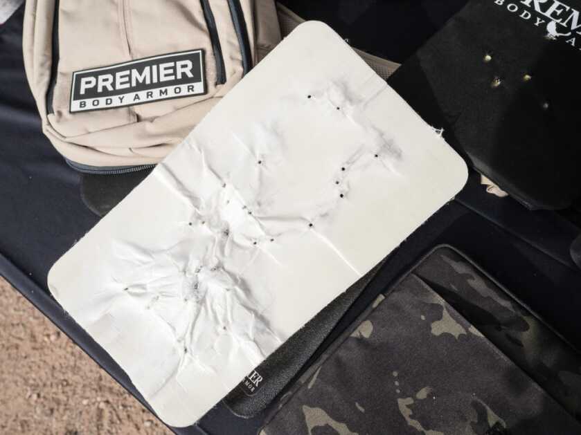 Four-Pound Stratis Level IV Armor & Eclipsys Cooling Panel -- SHOT Show 2022