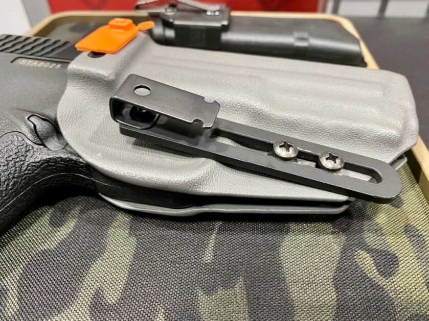 The NeoMag ALIAS: A Premium Holster Attachment System -- SHOT Show 2022