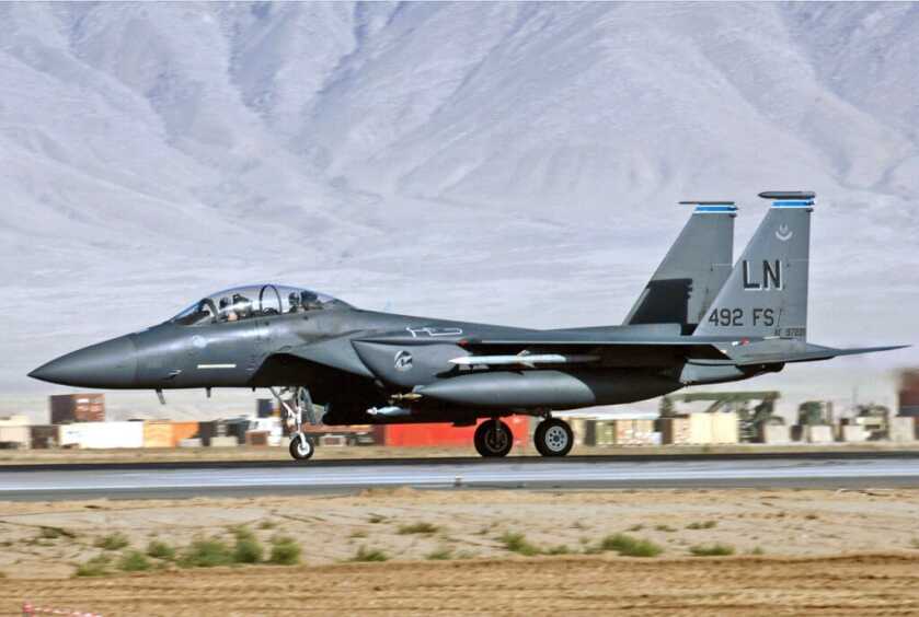 USAF F-15E versus Iraqi Mi-24: Can't We All Just Be Friends?