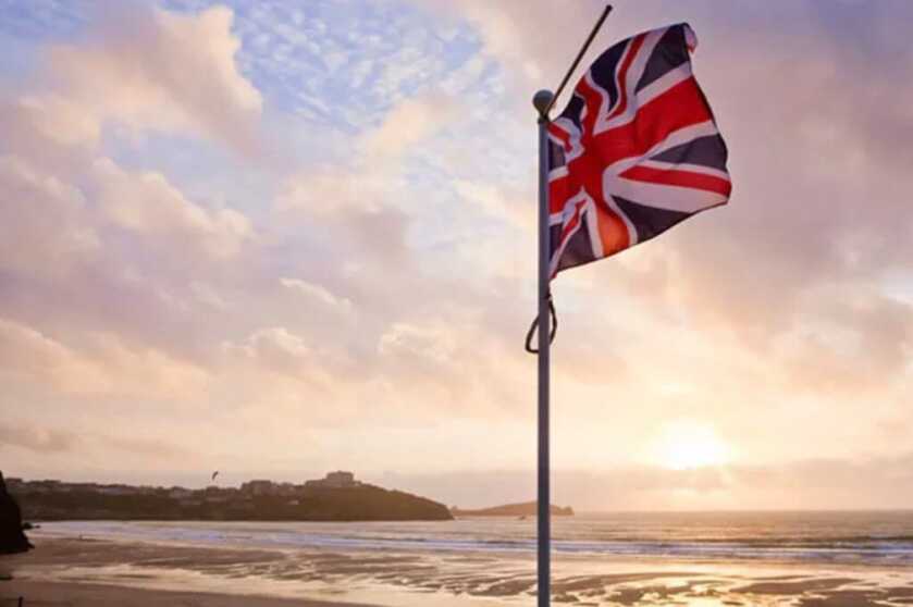 Ivor Thord-Gray: The War Junkie