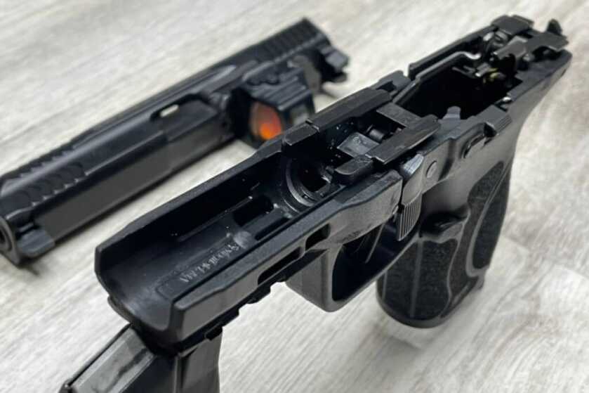 Full Pistol Review ft. Optic Ready Smith & Wesson M&P9 M2.0 Compact