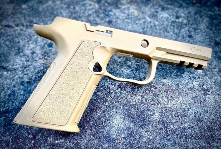 Brouwer M1811 Grip Makes Your P320 Point Like a 1911 Brouwer M1811 Grip Makes Your P320 Point Like a 1911