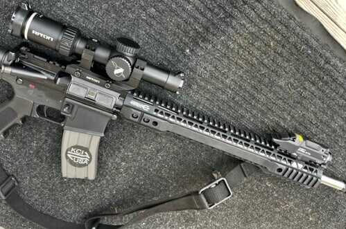 Everything You Really Need to Know About Picking a Long Gun Light: So Many Options, So Much Lumen