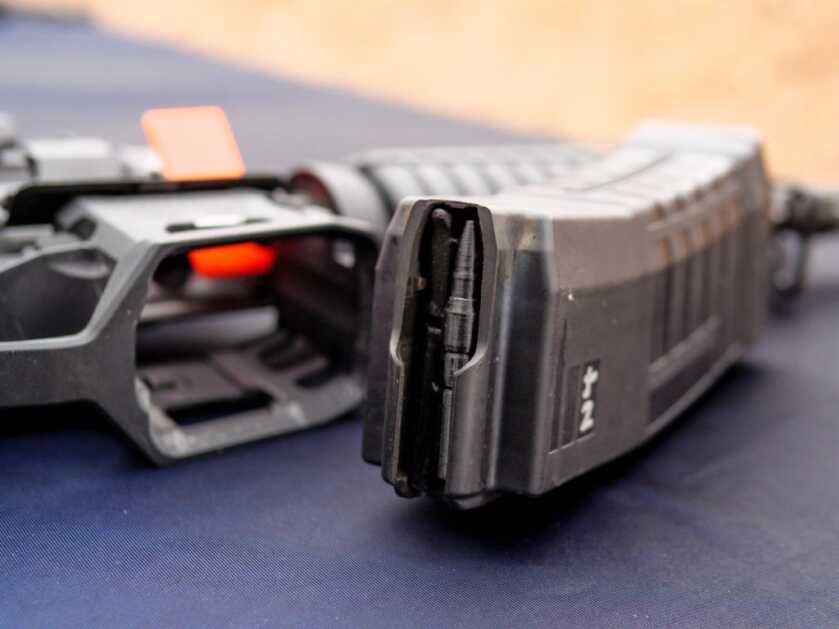 53-Rounds in 1 Magazine: Desert Tech's Quattro-15 -- SHOT Show 2023
