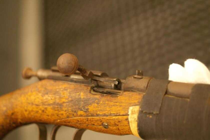 Heavily worn Cooey Ace 1 used to shoot a bear 