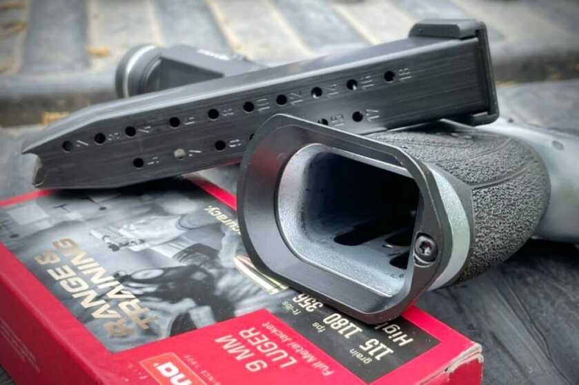 SFx RIVAL-S magwell extension