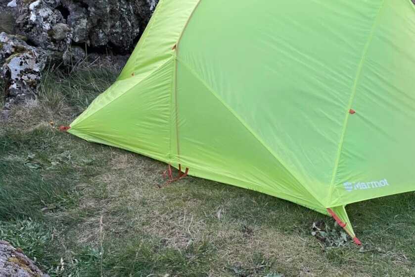 2 - Hunt365 - Ultralight Marmot Superalloy 3-Person Tent Review Stake points for the Marmot Superalloy 3P