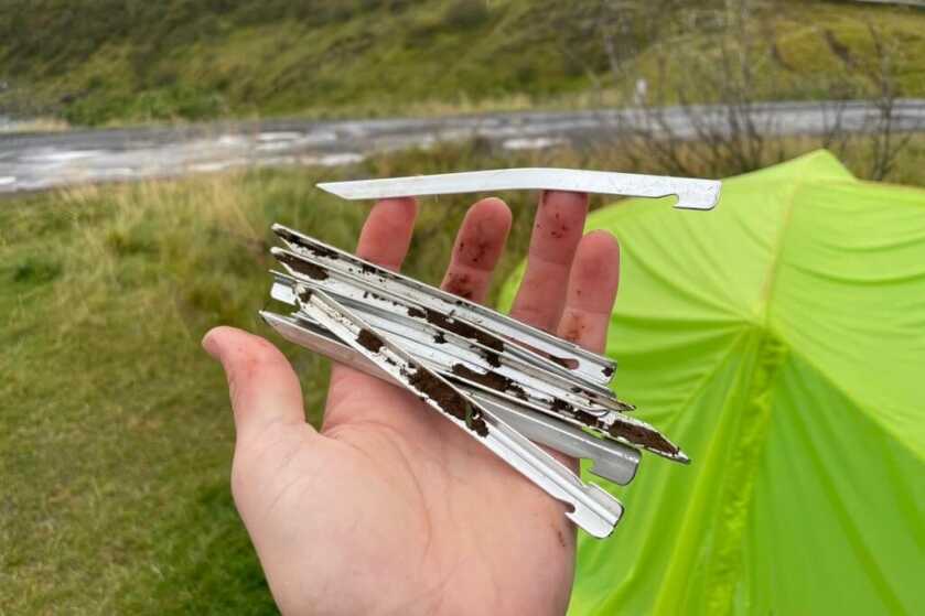 2 - Hunt365 - Ultralight Marmot Superalloy 3-Person Tent Review Marmot Superalloy 3P aluminum stakes