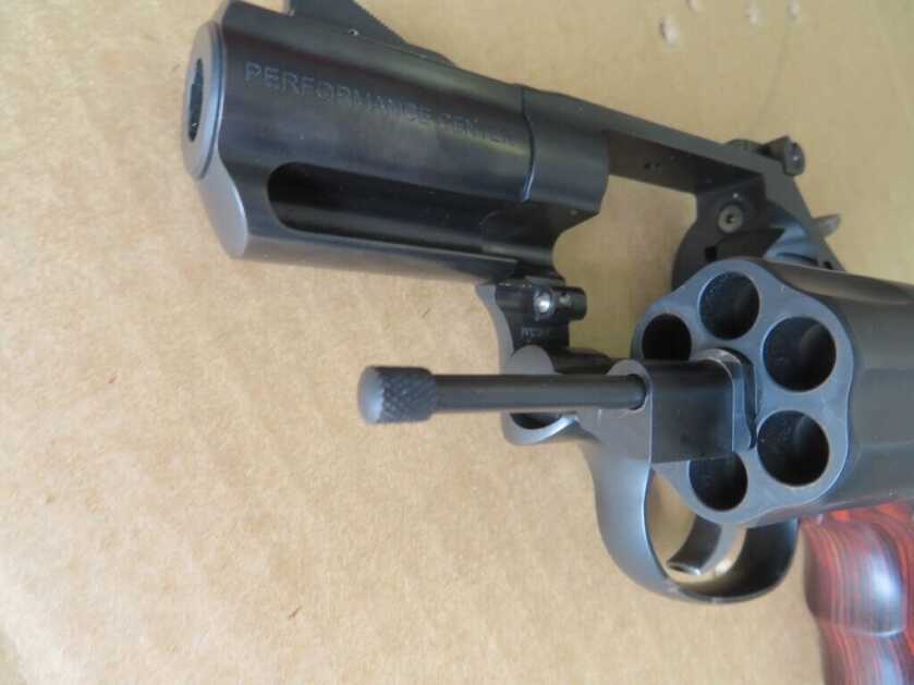 S&W Performance Center Model 19 Carry Comp: Belch Fire And Leave No Empties Behind