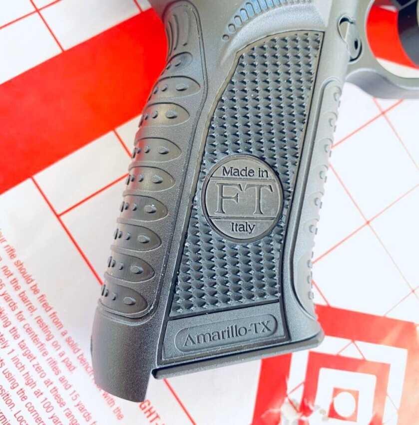 Textured grip on the Tangfolio Force 22 TB rimfire pistol