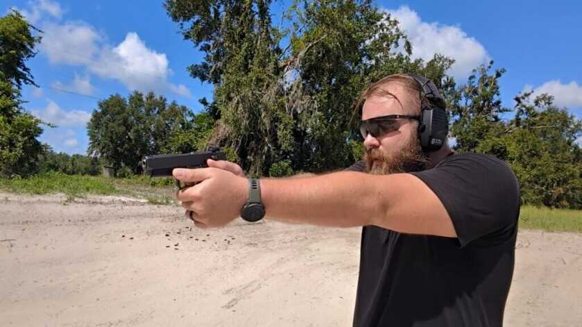 Man shooting 457 handgun