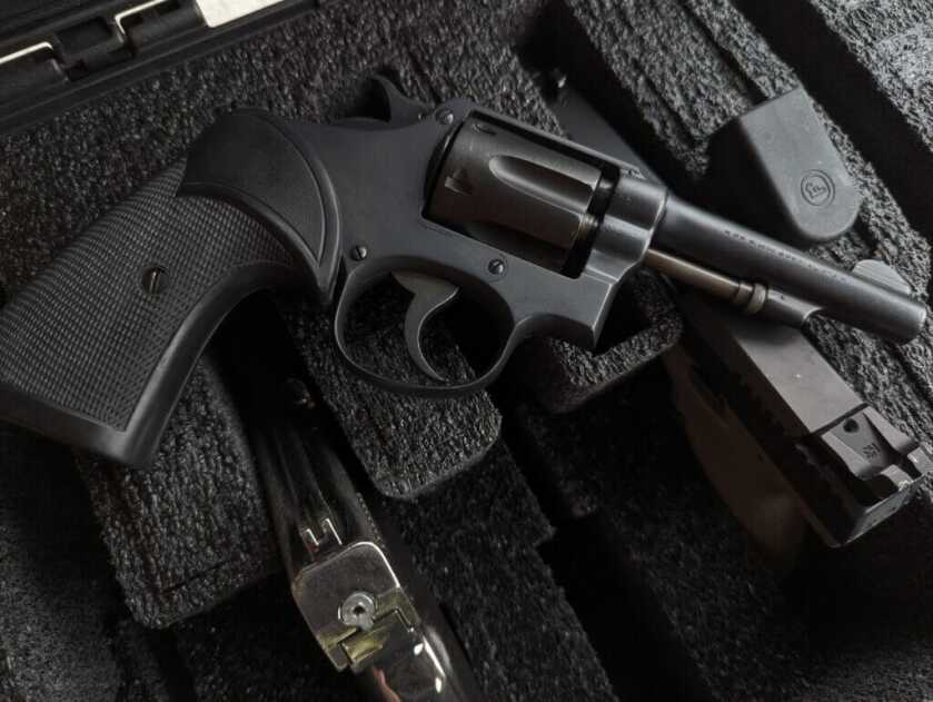 S&W M&P k-frame in a case