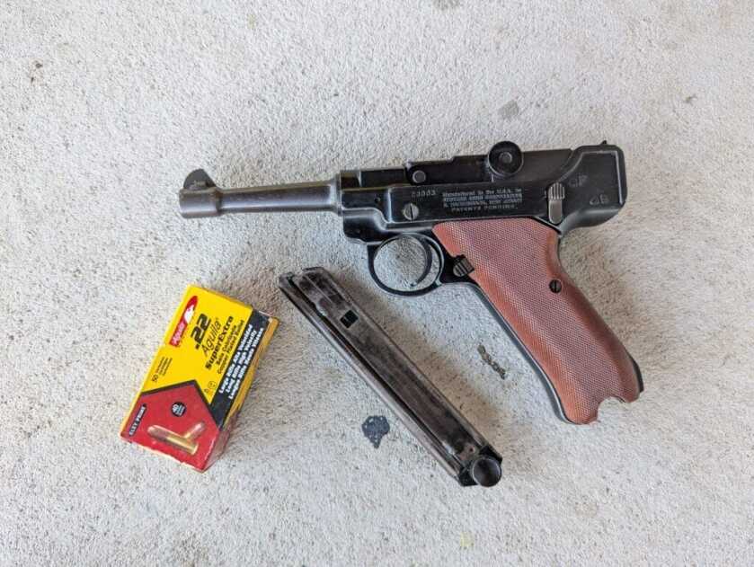 stoeger luger with magazine and ammo