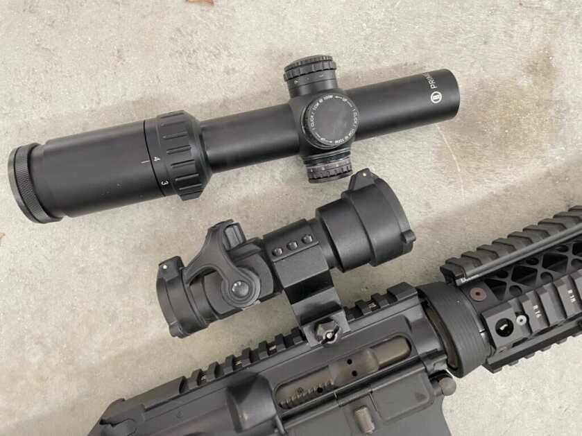 AR15 with red dot and LPVO optic