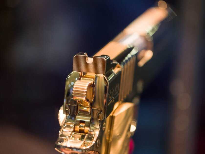 Close up view of the rear sight.