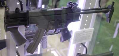 H&K02