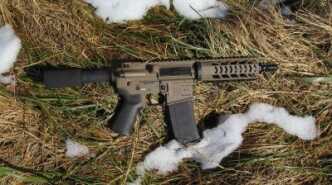 Diamondback Firearms offers the DB15 Pistol in three finish options and two barrel lengths. The review pistol, model DB15PFDE7, has a Flat Dark Earth finish and 7.5” barrel. MSRP $914. Current street prices will often be less than MSRP.